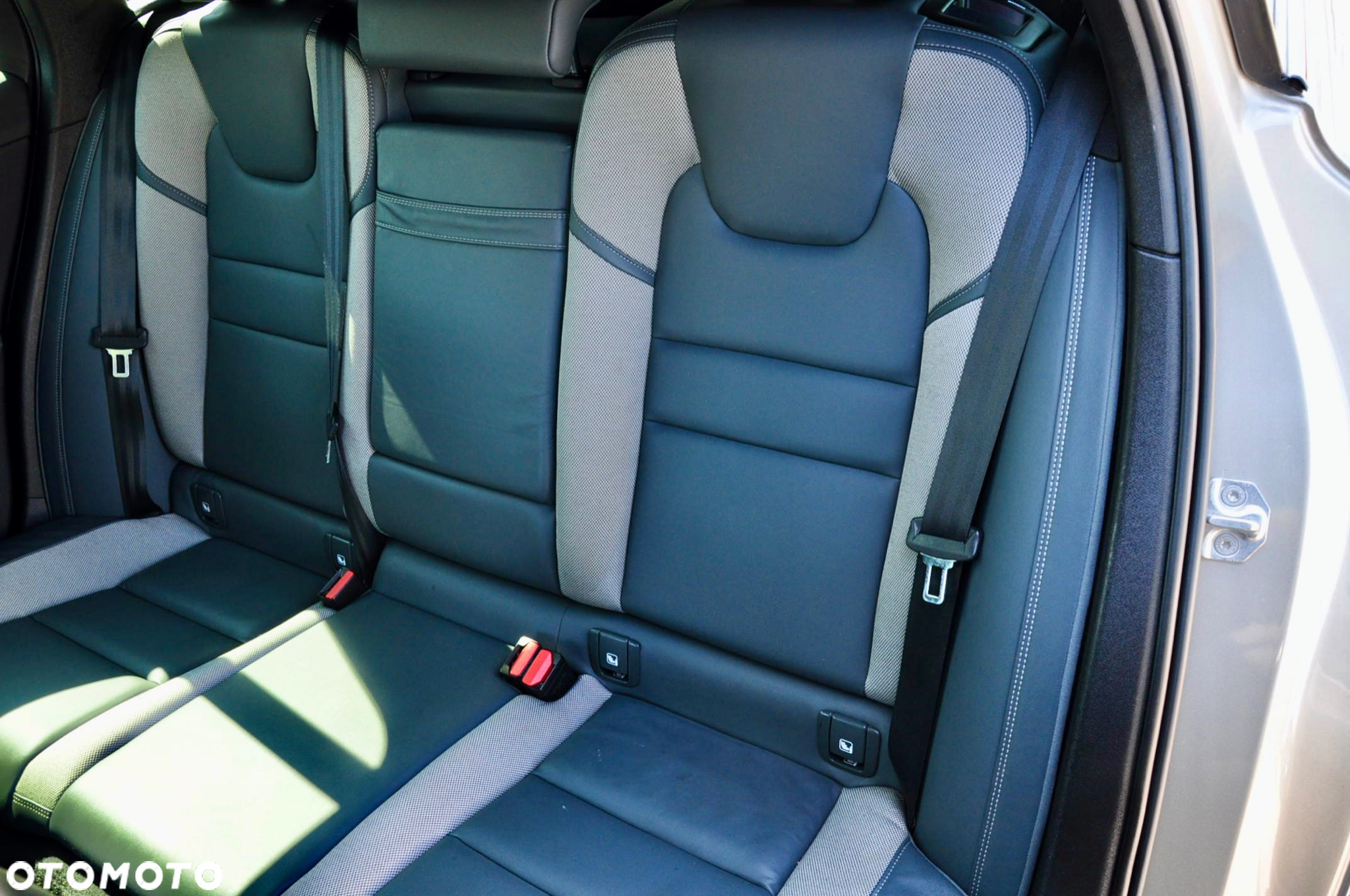 Volvo V60 B3 B Geartronic RDesign - 13