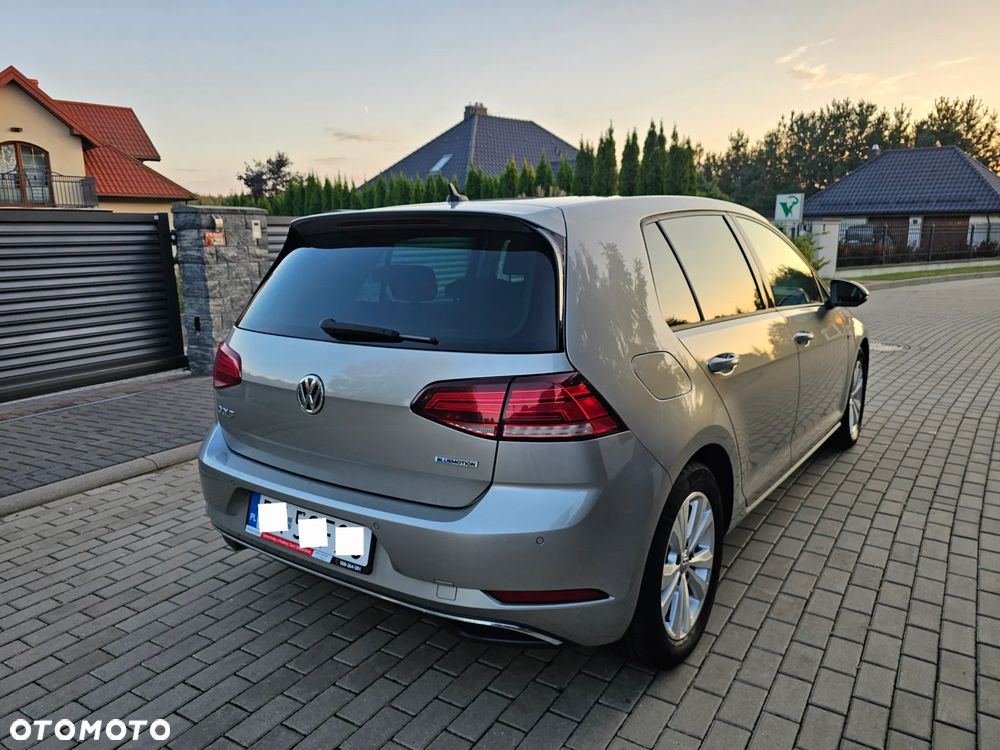 Volkswagen Golf 1.5 TSI BMT Comfortline - 21