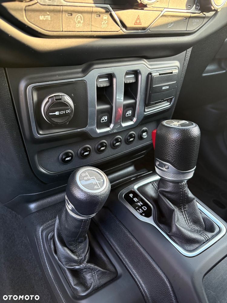 Jeep Wrangler 2.0 T-GDI Hardtop AWD Automatik Sport - 15