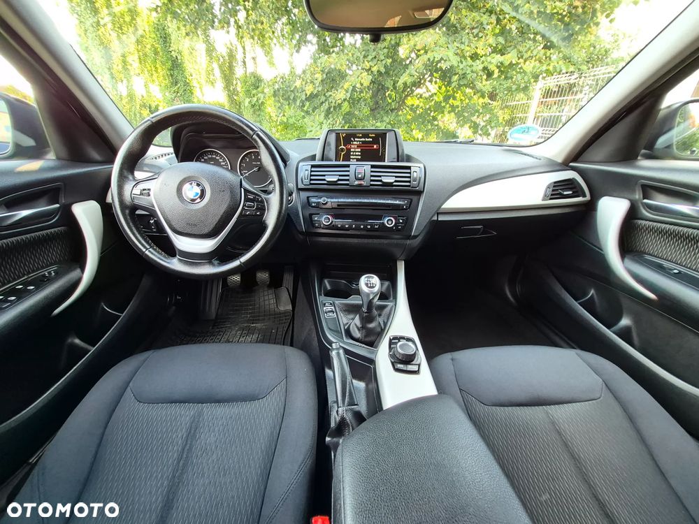 BMW Seria 1 - 12