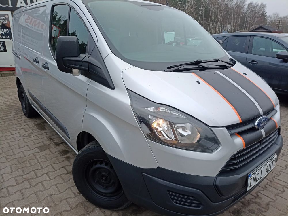 Ford Transit Custom - 8