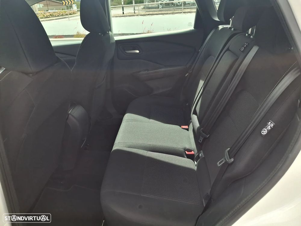 Nissan Qashqai 1.3 DIG-T Acenta - 11