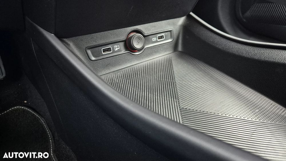 MG MG5 5 Standard Luxury - 31