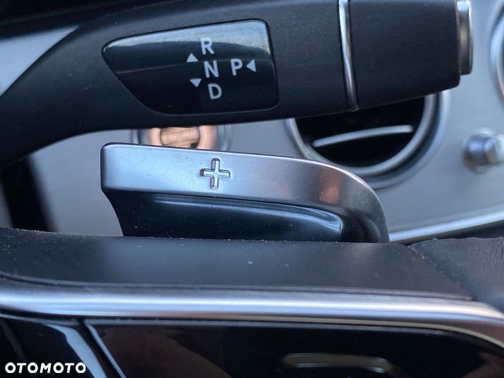 Mercedes-Benz Klasa E - 25