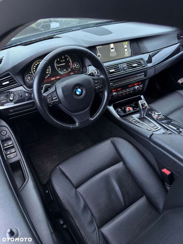 BMW Seria 5 520d - 7