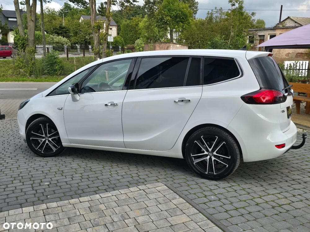 Opel Zafira 1.4 T Cosmo - 16