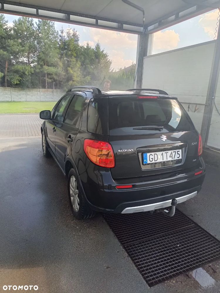 Suzuki SX4 2.0 DDiS 4x4 Comfort - 3