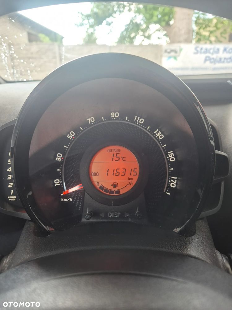 Toyota Aygo 1.0 VVT-i Color Edition - 8