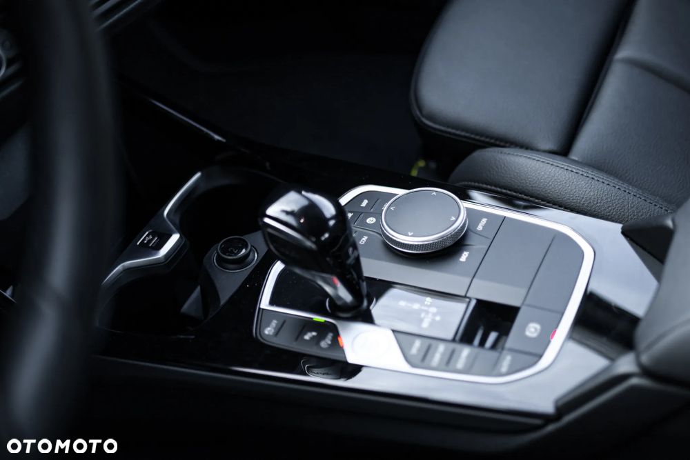 BMW Seria 2 218i Luxury Line - 23