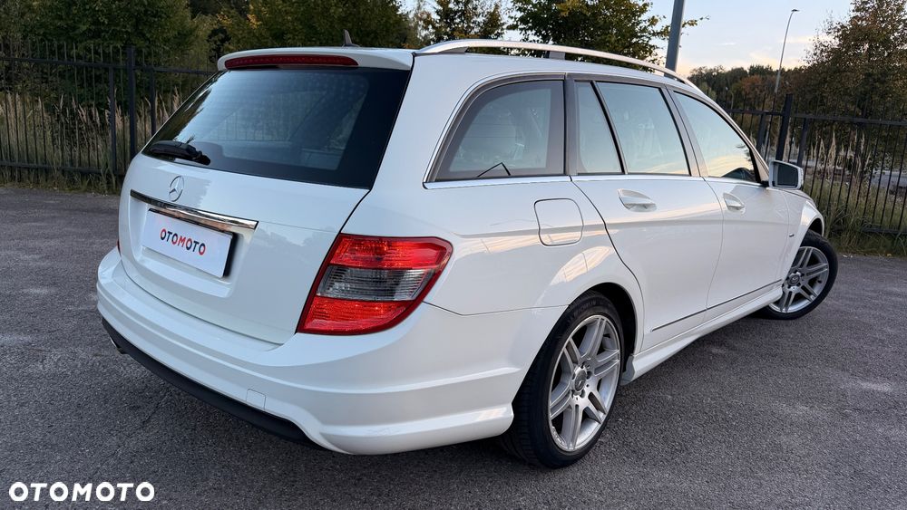 Mercedes-Benz Klasa C 180 Kompressor BlueEFFICIENCY Avantgarde - 20