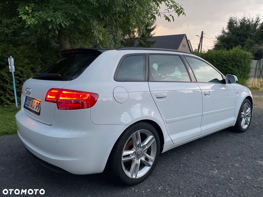 Audi A3 Sportback 2.0 TDI DPF Ambiente - 5