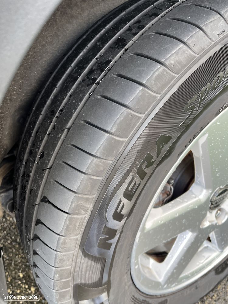 Volvo XC 90 2.4 D5 7L Nivel 2 Auto. - 28