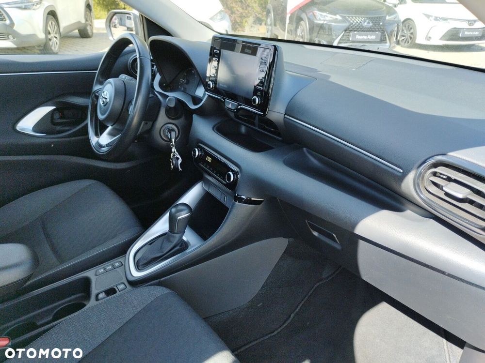 Toyota Yaris - 9