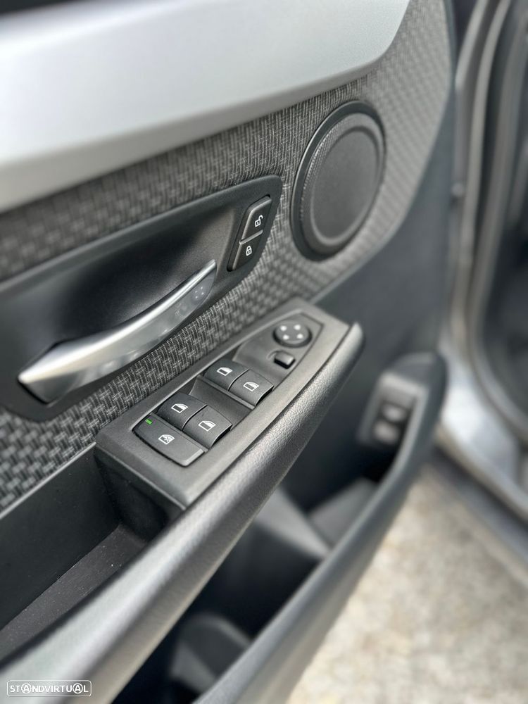 BMW 216 Active Tourer d - 16
