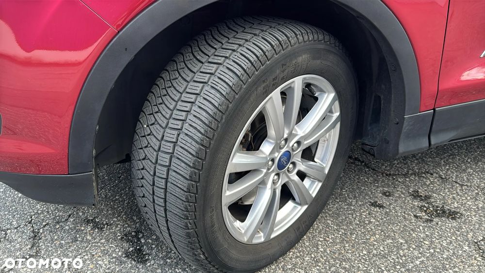 Ford Kuga 2.0 TDCi 4x4 Trend - 25