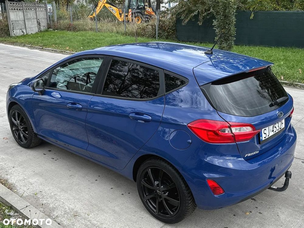 Ford Fiesta 1.5 TDCi ACTIVE - 8