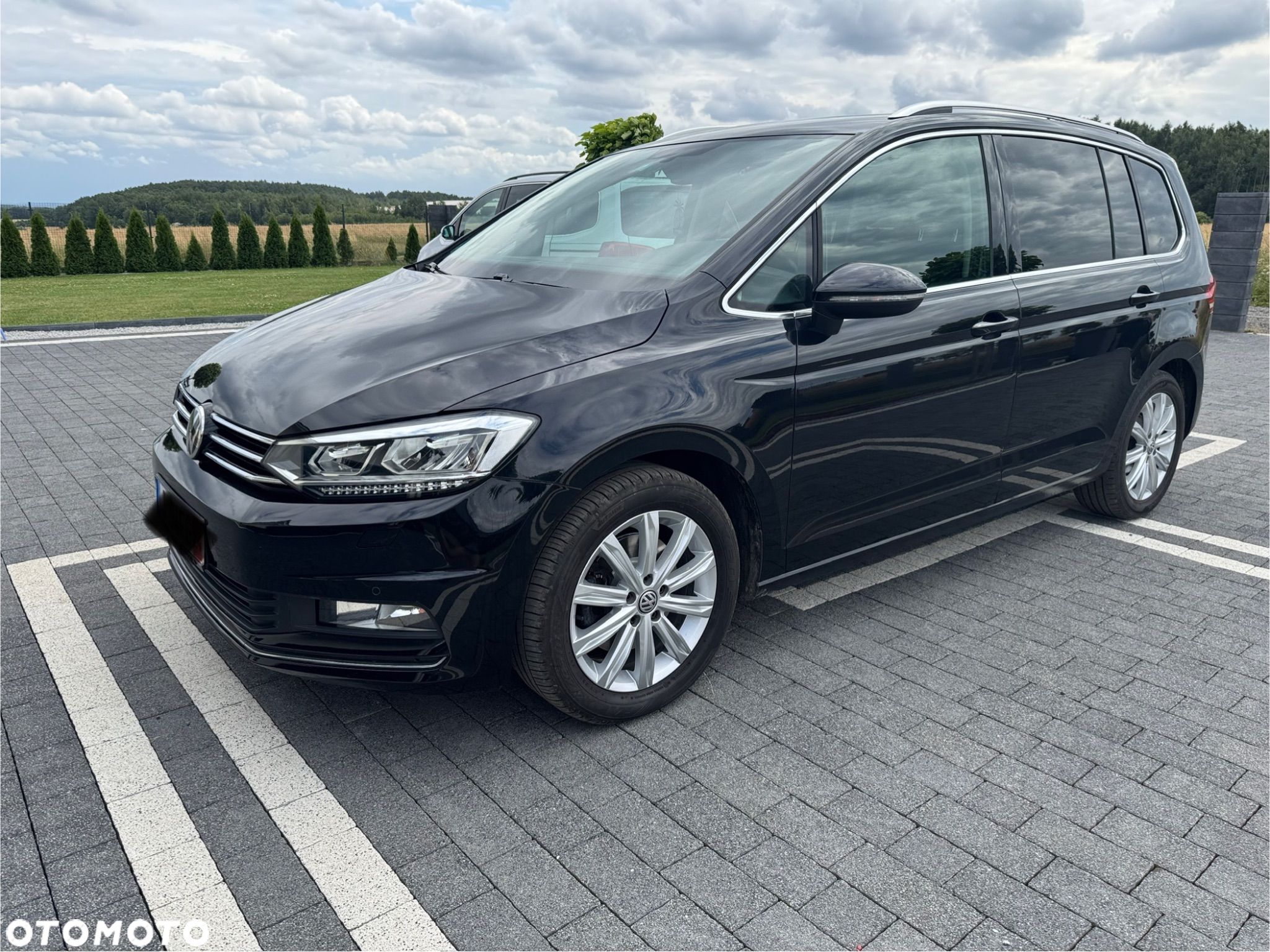 Volkswagen Touran 1.4 TSI BMT Highline - 1