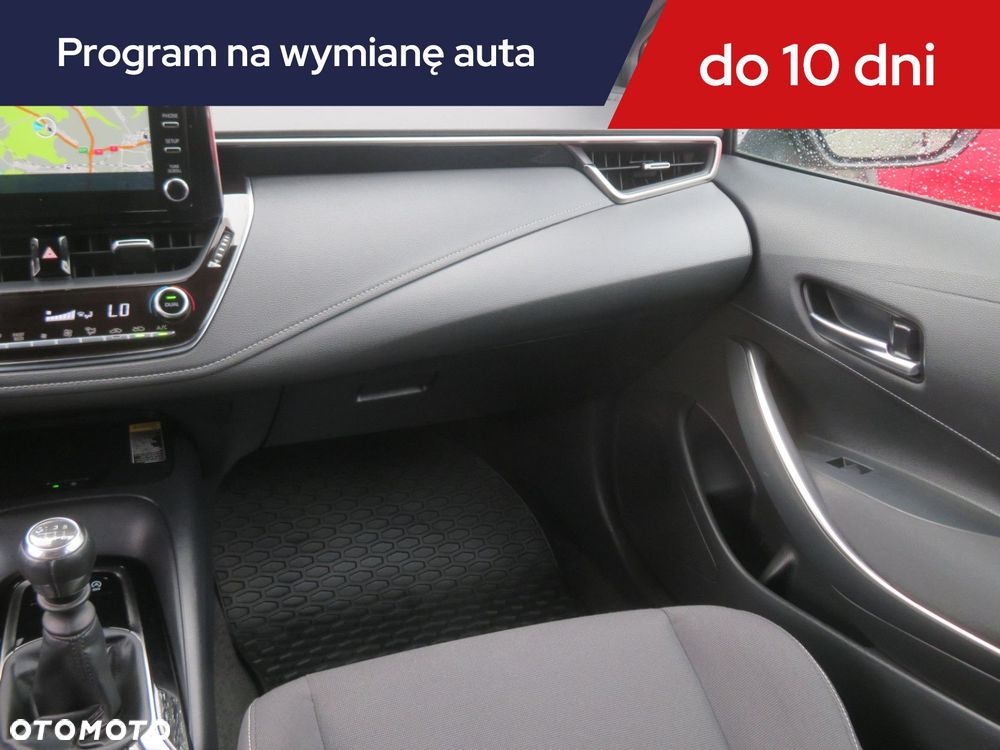 Toyota Corolla - 10