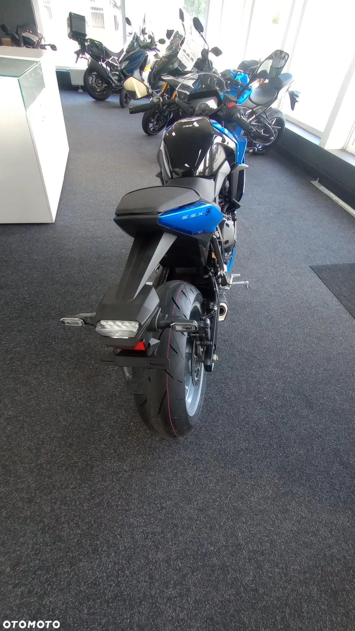 Suzuki GSX - 8