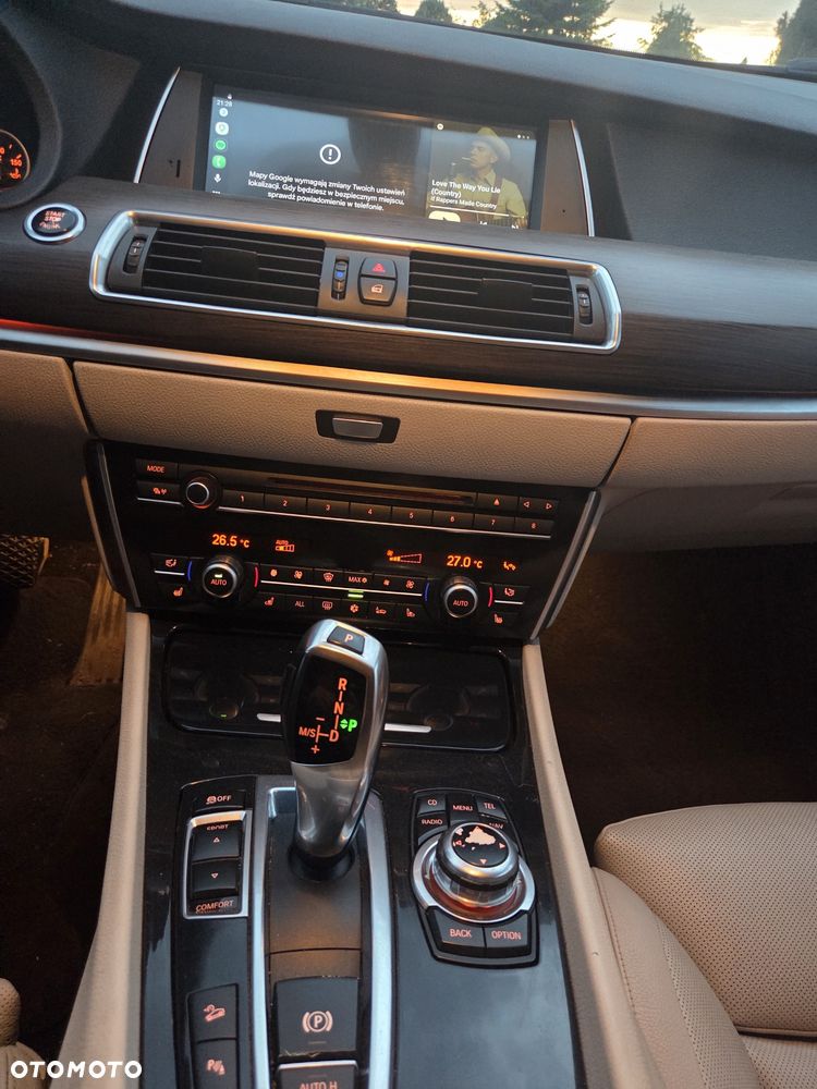 BMW 5GT - 4