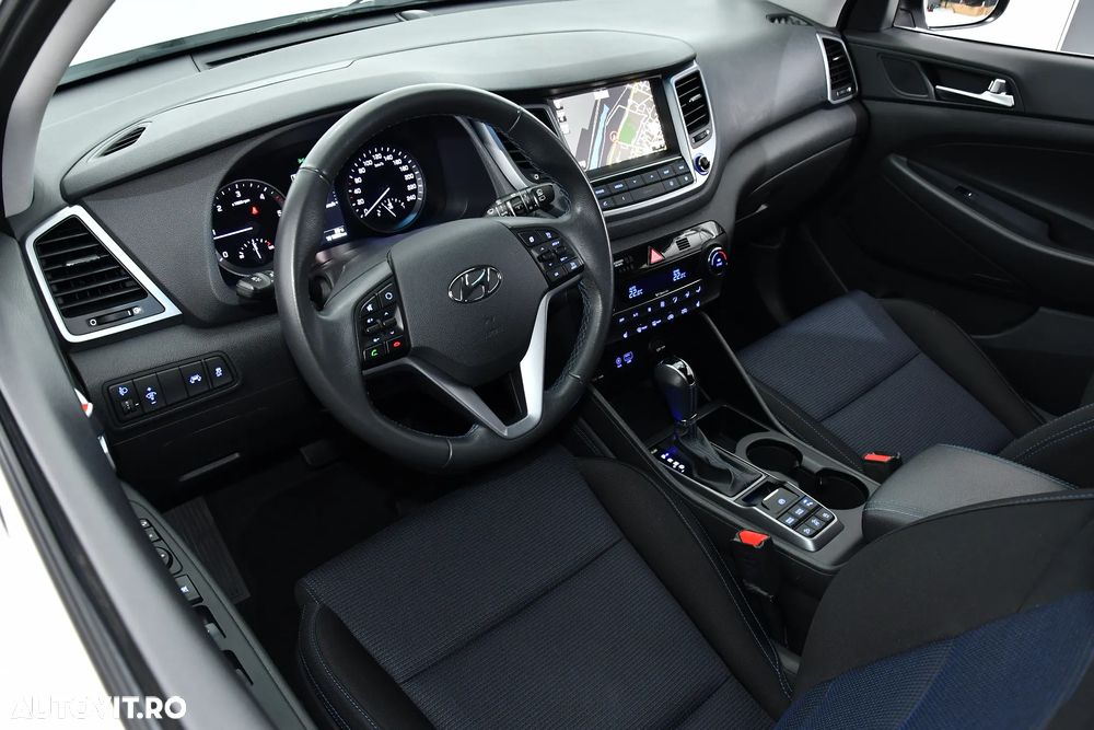 Hyundai Tucson - 12