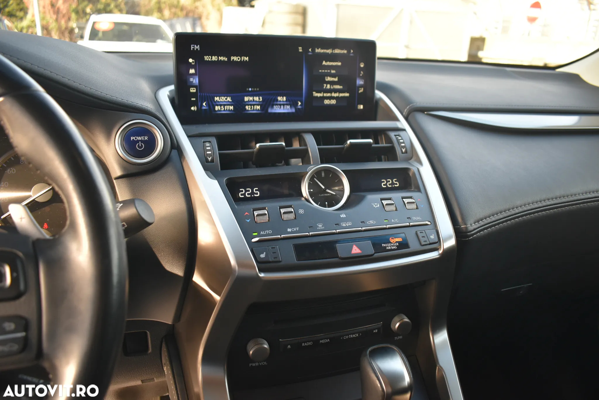 Lexus Seria NX 300h - 8
