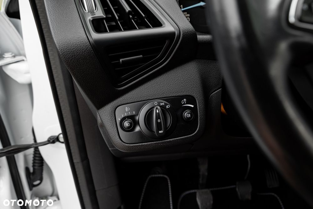 Ford Kuga 1.5 EcoBoost FWD Trend ASS - 27