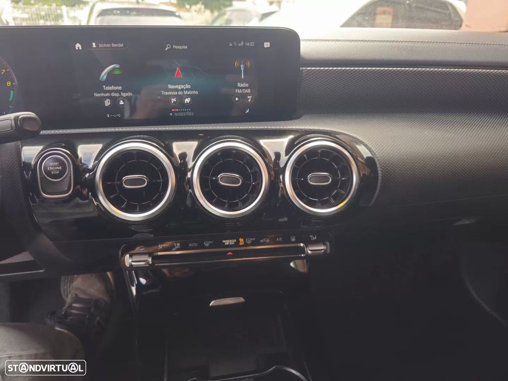 Mercedes-Benz CLA 250 e 8G-DCT Edition Progressive Line - 16