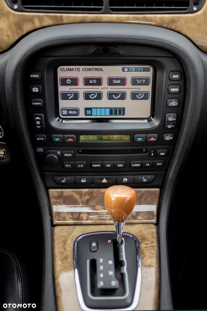 Jaguar S-Type 2.7 V6 D Executive - 22