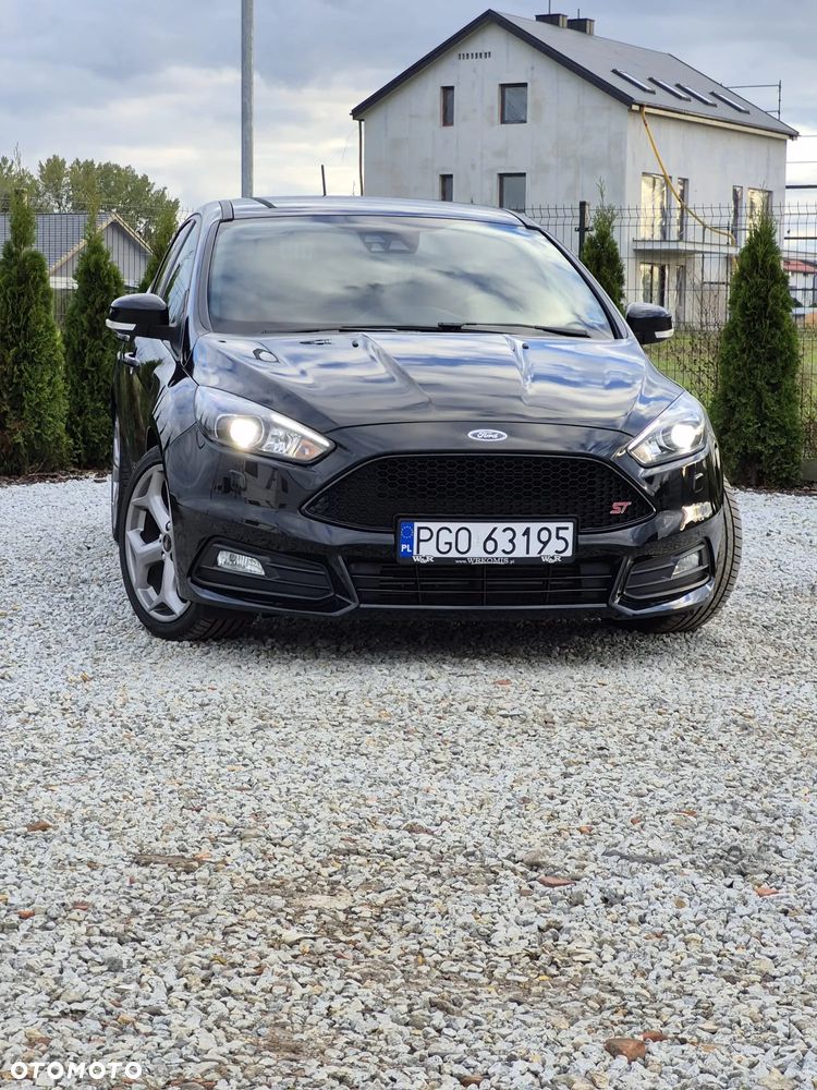 Ford Focus 2.0 EcoBoost ST - 1