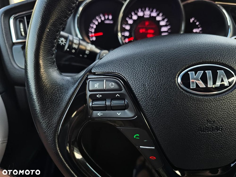 Kia Ceed 1.6 GDI XL DCT - 26