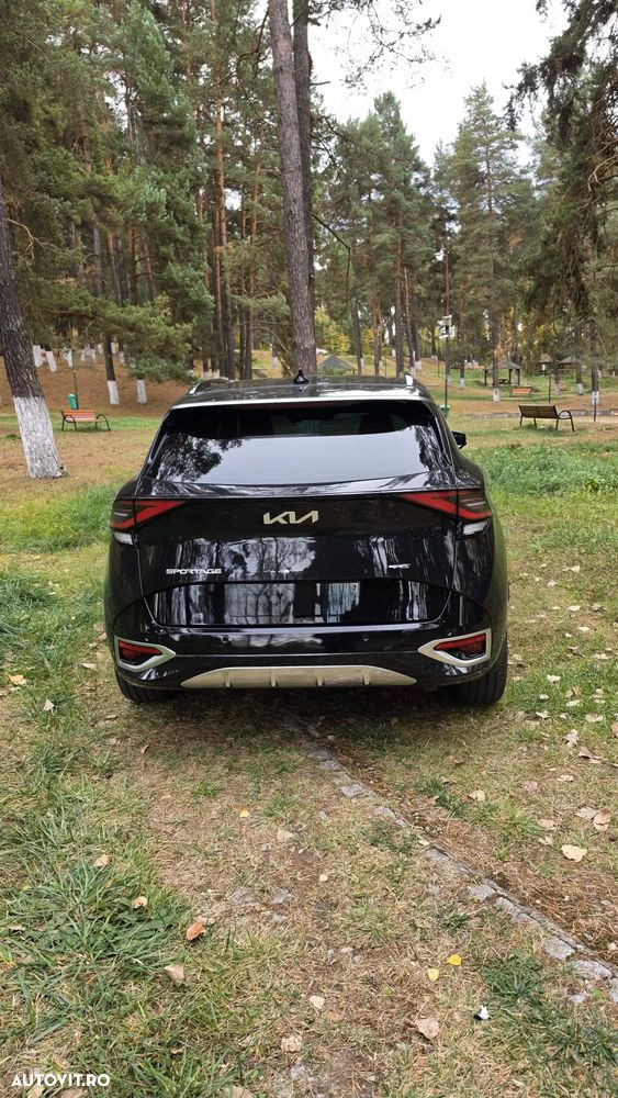 Kia Sportage 1.6 T-GDI HEV 6AT 4x2 GT Line - 11