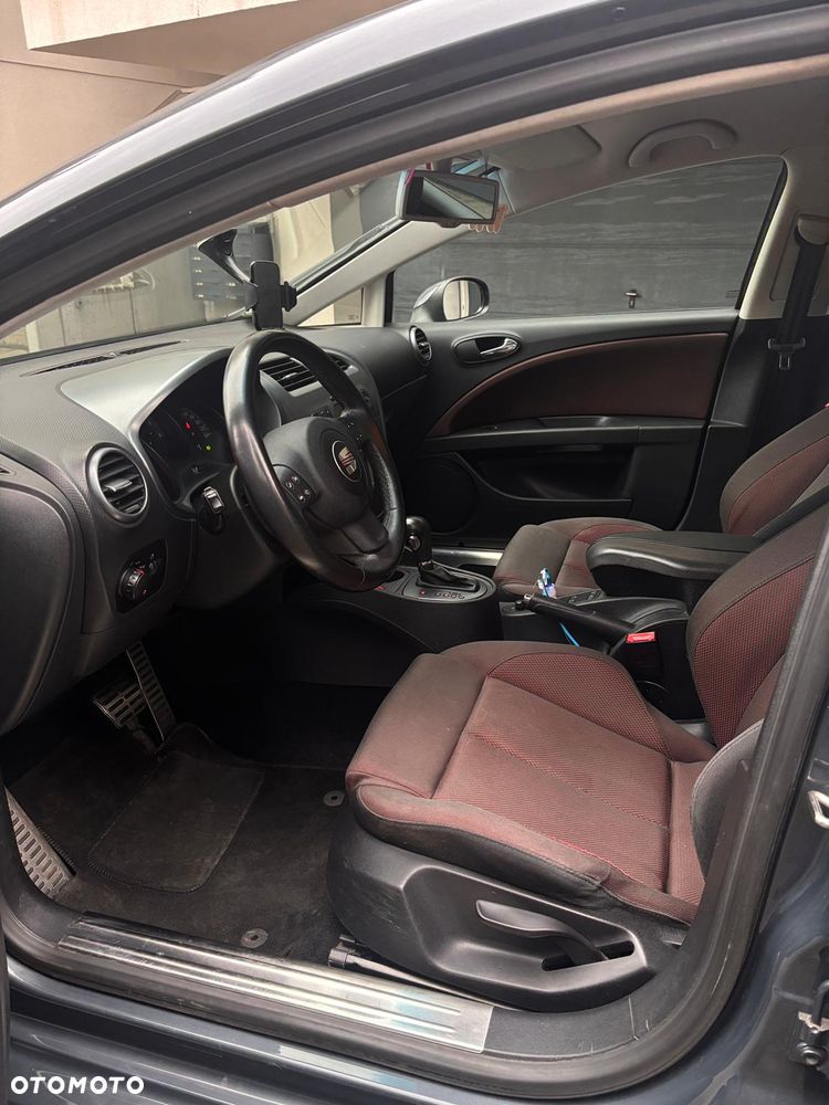 Seat Leon 2.0 TDI DSG Stylance - 25