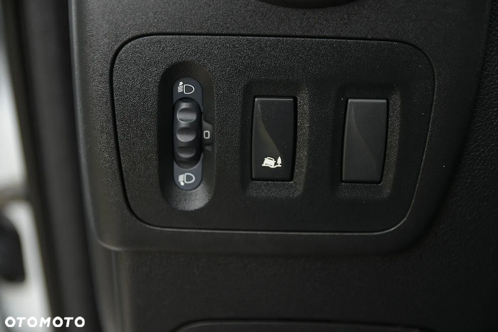 Renault MASTER 2.3 dCi * SKLEP / WARSZTAT MOBILNY * KONTENER * SUPER STAN! - 27