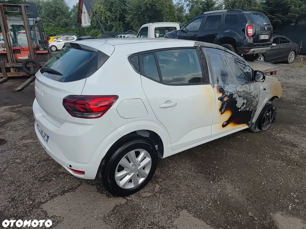 Dacia Sandero 1.0 TCe Expression CVT - 8