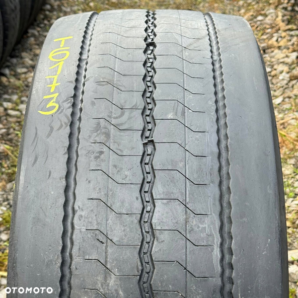 385/55R22.5 FIRESTONE FS422 PLUS 8mm 2023r PRZÓD OPONA PROWADZĄCA T6173