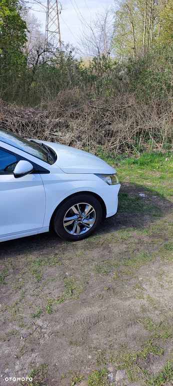 4x Felgi 15 4x100 m.in. do HYUNDAI Accent Bayon Getz i10 i20 KIA Picanto RIO Stonic - BK813 - 4