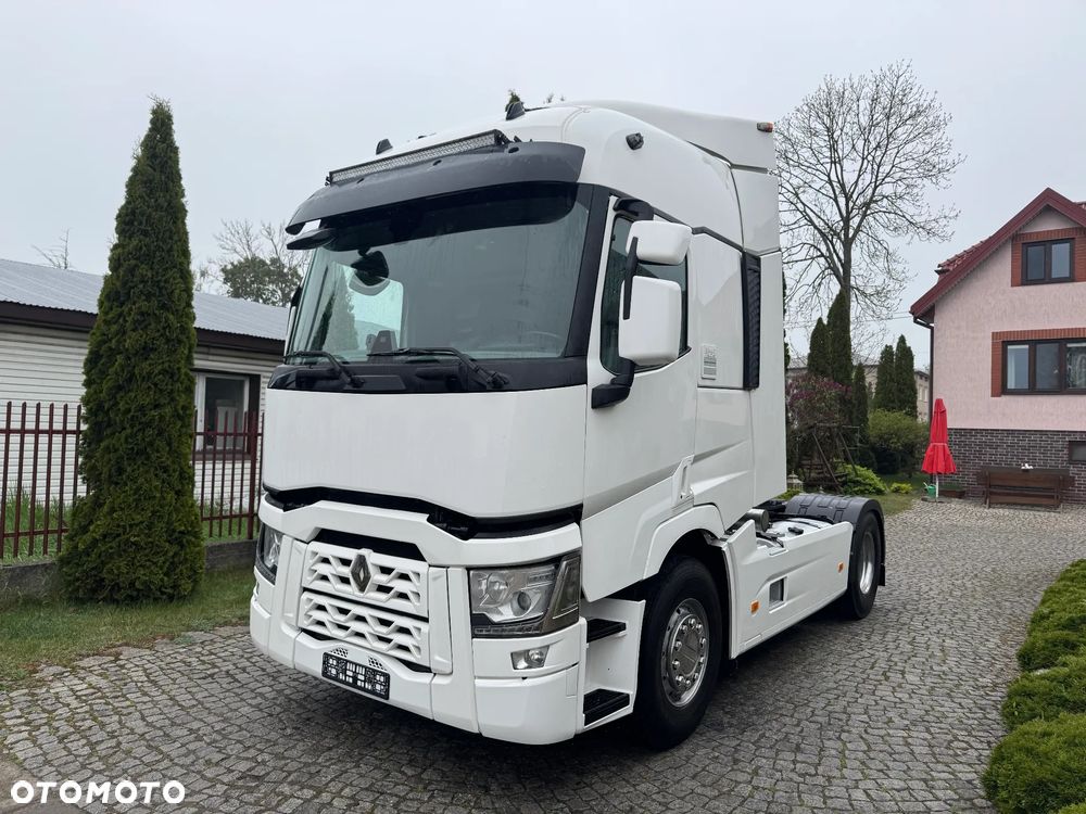 Renault T480 - 40