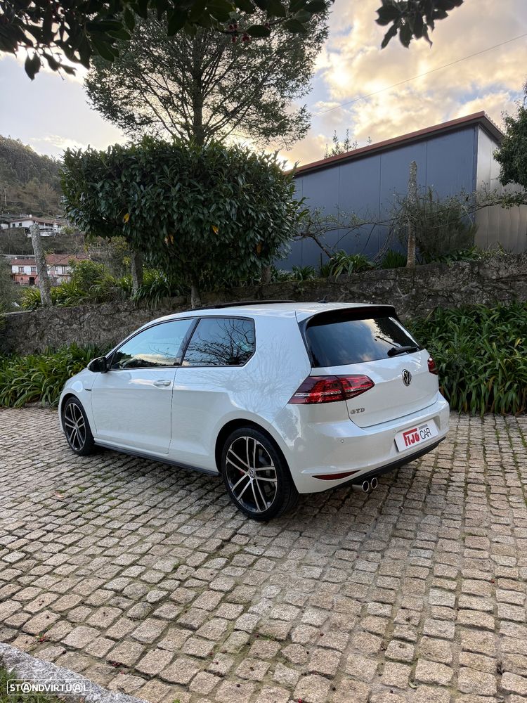 VW Golf 2.0 TDi GTD - 6