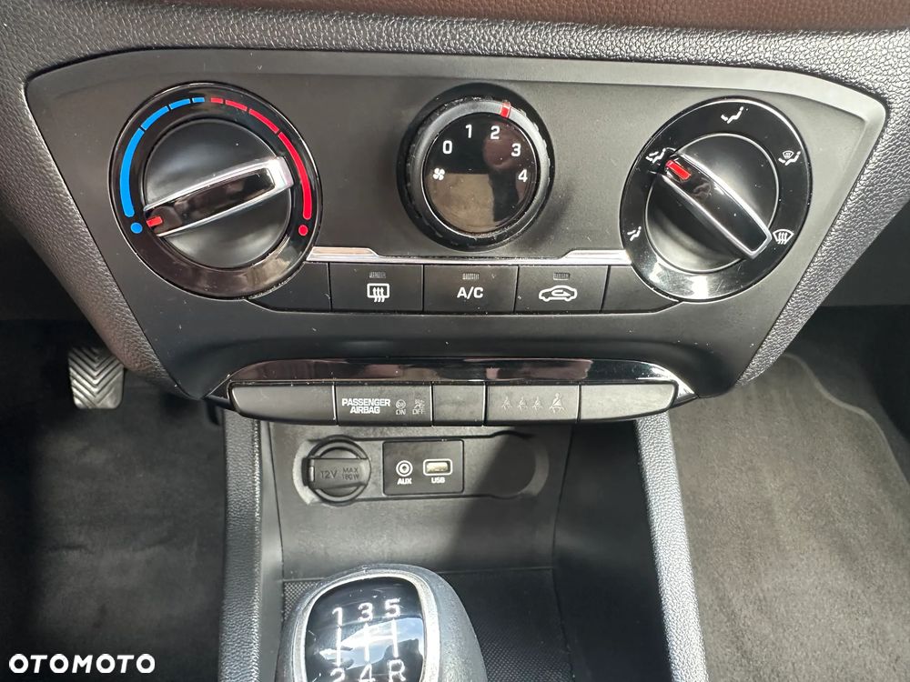 Hyundai i20 1.2 Elegant - 18