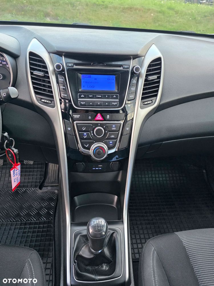 Hyundai i30 - 17