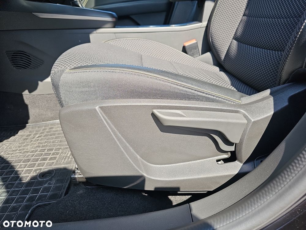 Renault Arkana 1.3 TCe mHEV Techno EDC - 25
