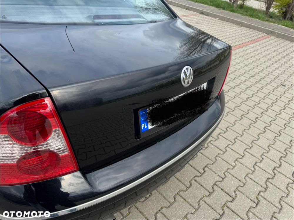 Volkswagen Passat 2.8 V6 4Mot Comfortline - 18