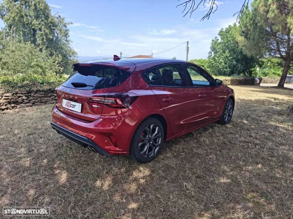 Ford Focus 1.0 EcoBoost MHEV ST-Line - 13