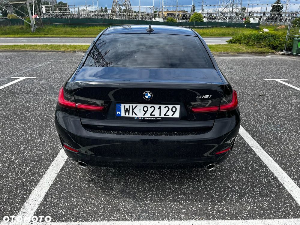BMW Seria 3 318i Advantage - 4