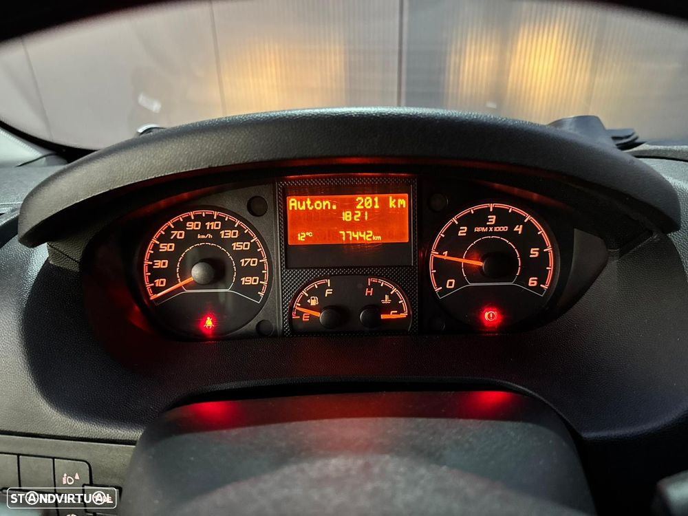 Peugeot Boxer 2.2 BlueHDi 335 L3 CD - 12