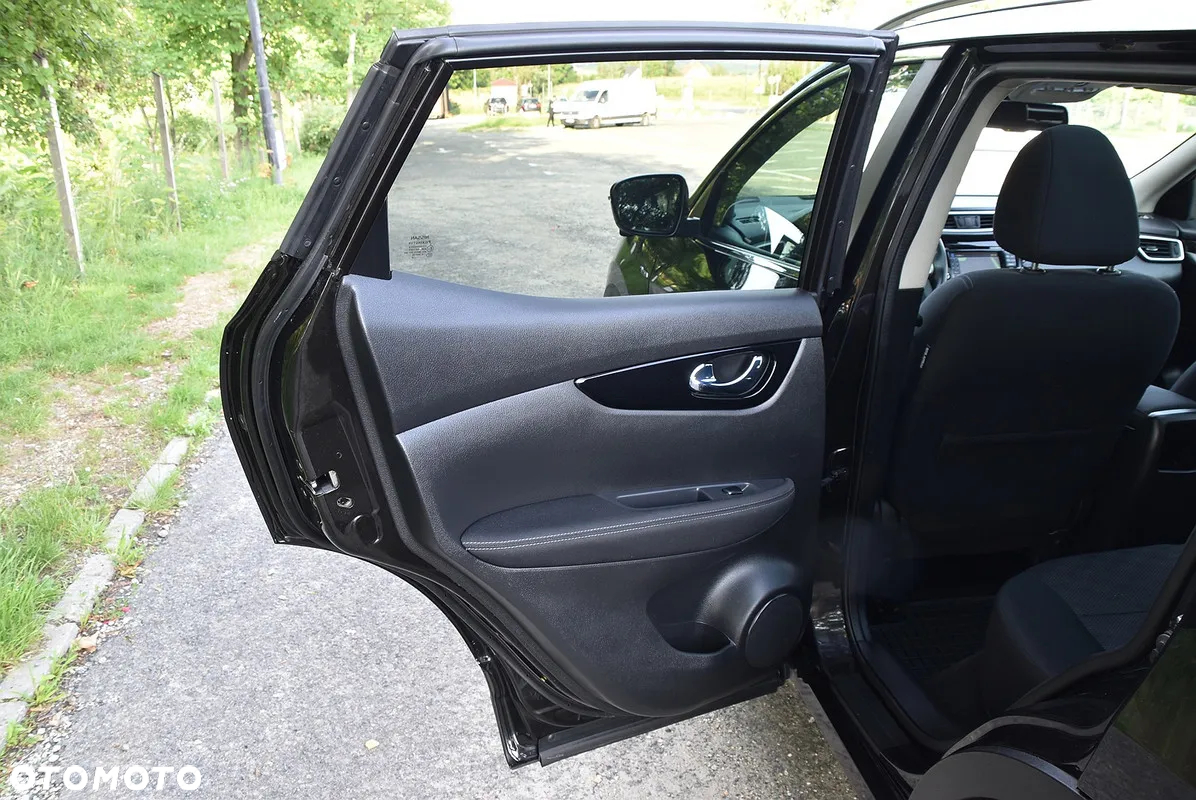 Nissan Qashqai - 15