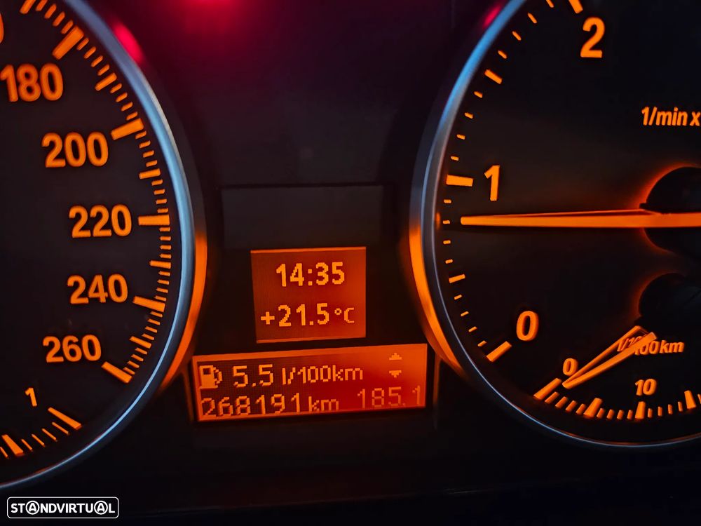BMW 320 d Coupe - 14