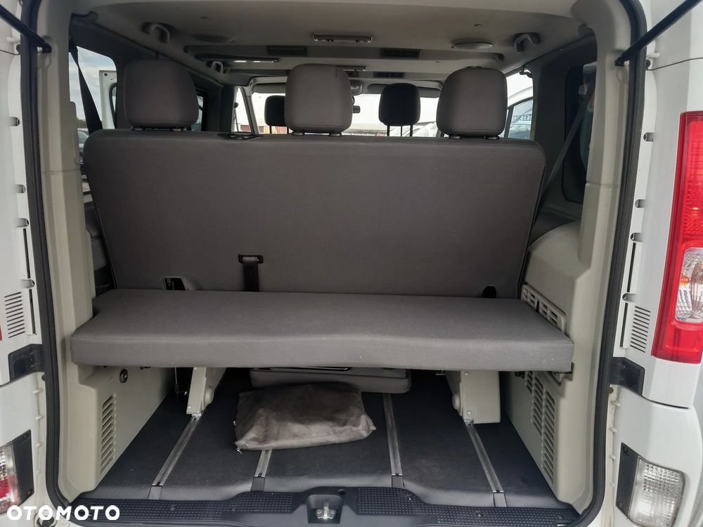 Opel Vivaro - 19
