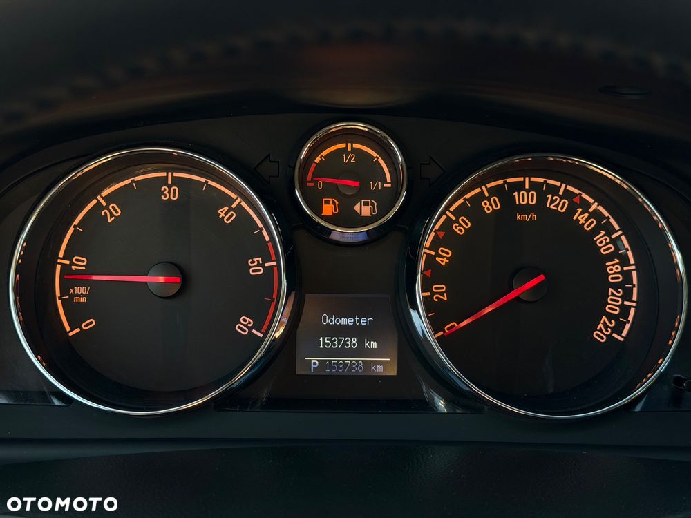 Opel Antara - 15